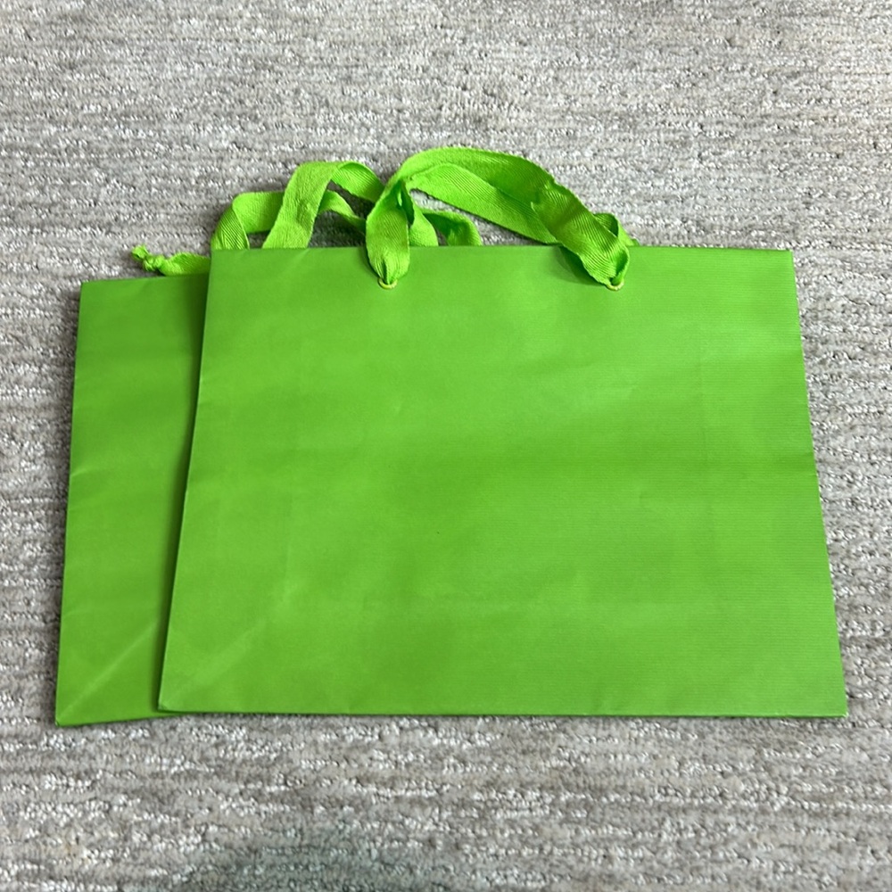 2 Lime Green Textured Line Gift Bags